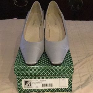 Semi-formal/after five dress shoe